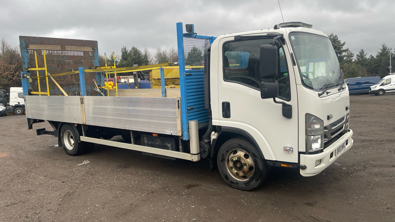 Isuzu N75 190 - Dropside/ Flatbed truck: picture 1 Isuzu N75 190 - Dropside/ Flatbed truck: picture 1