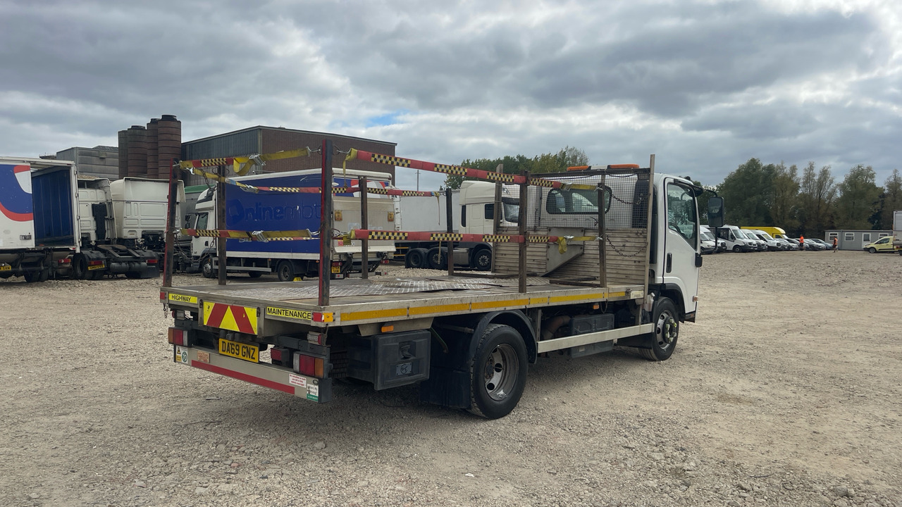 Isuzu N75 190 - Dropside/ Flatbed truck: picture 4 Isuzu N75 190 - Dropside/ Flatbed truck: picture 4