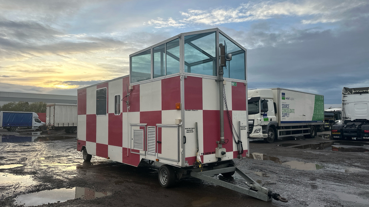 LYNTON AIRFIELD SUPPORT GLIDER TRAILER - Plant trailer: picture 2 LYNTON AIRFIELD SUPPORT GLIDER TRAILER - Plant trailer: picture 2