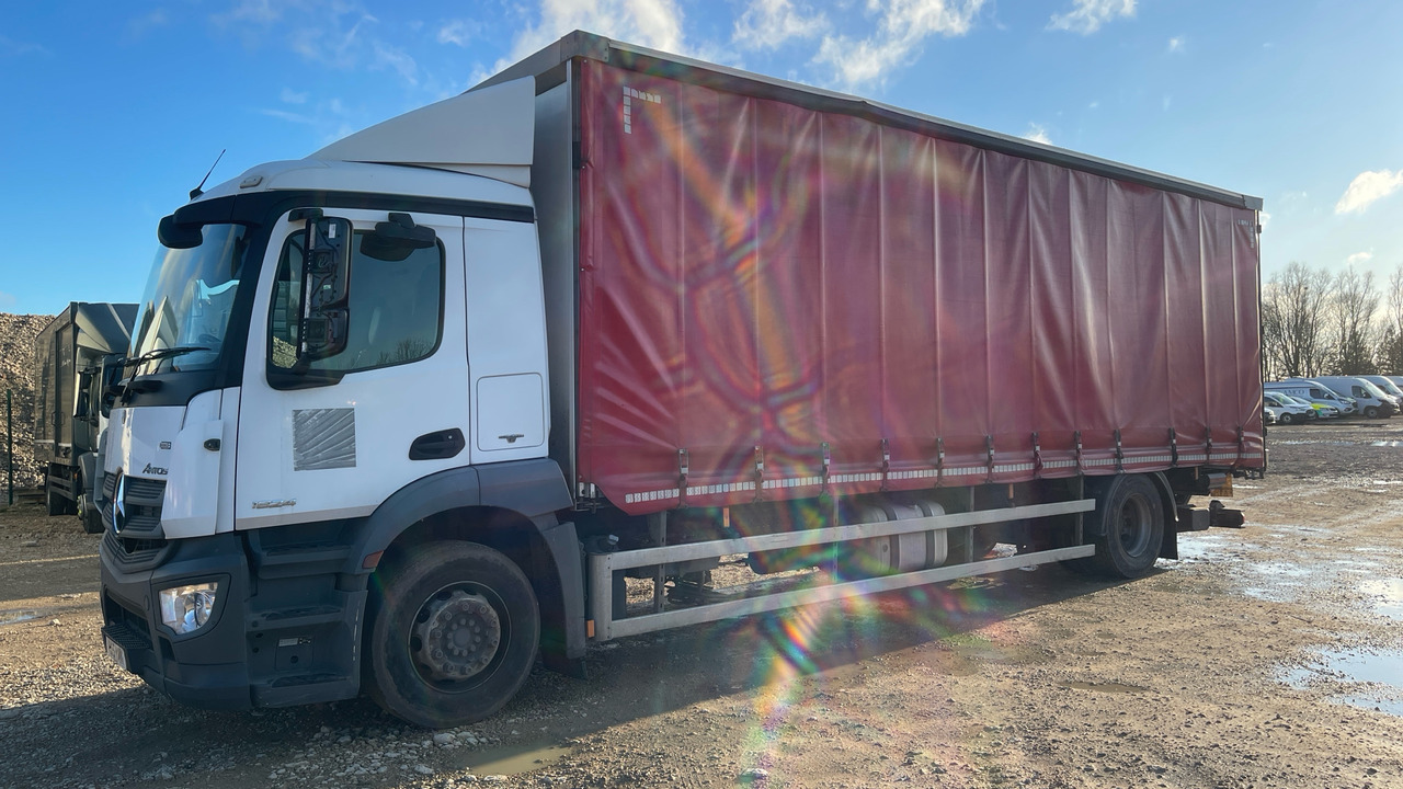 MERCEDES-BENZ ANTOS 1824 - Curtainsider truck: picture 2 MERCEDES-BENZ ANTOS 1824 - Curtainsider truck: picture 2