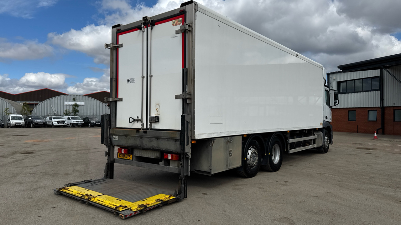 MERCEDES-BENZ ANTOS 2545 - Refrigerator truck: picture 4 MERCEDES-BENZ ANTOS 2545 - Refrigerator truck: picture 4