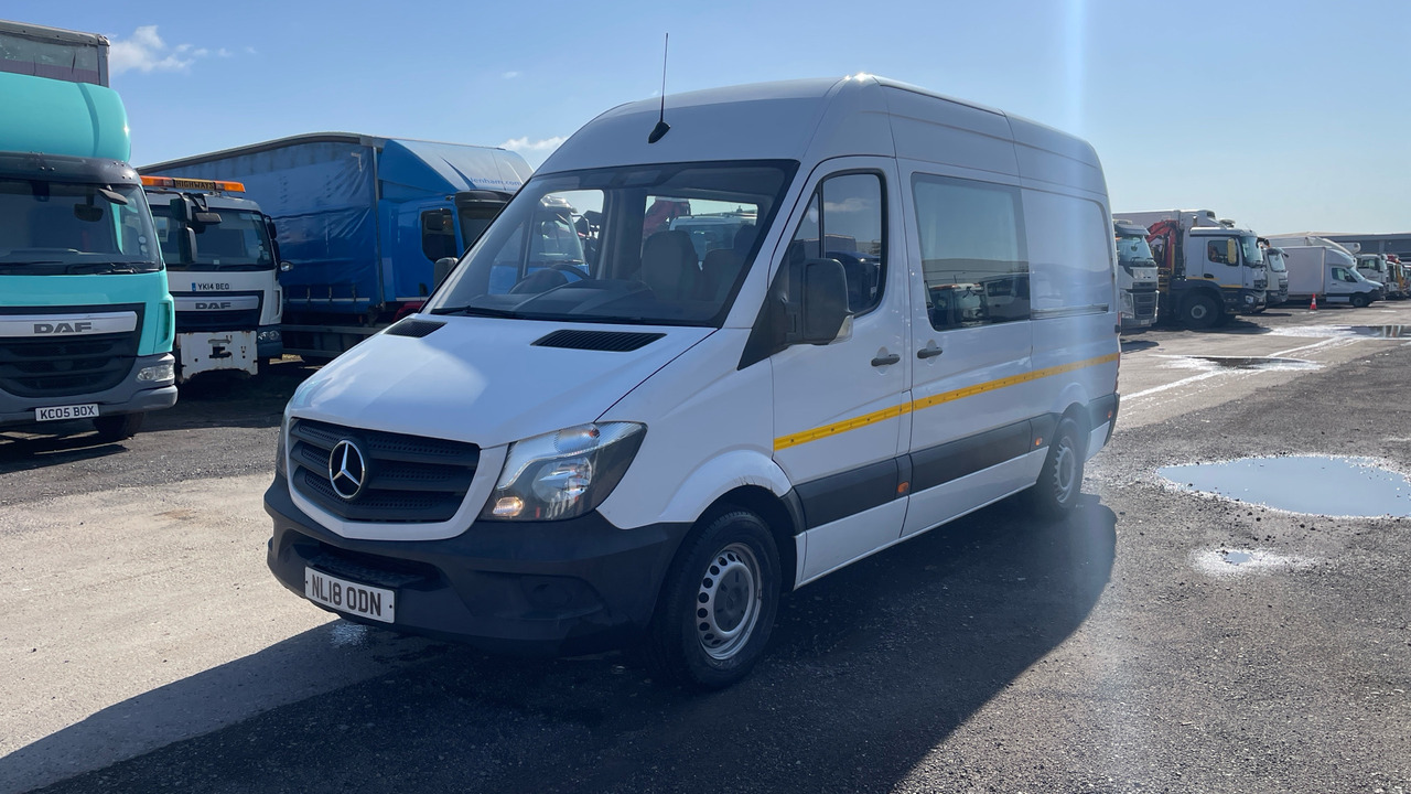 MERCEDES-BENZ SPRINTER 3314 CDI - Passenger van: picture 2 MERCEDES-BENZ SPRINTER 3314 CDI - Passenger van: picture 2