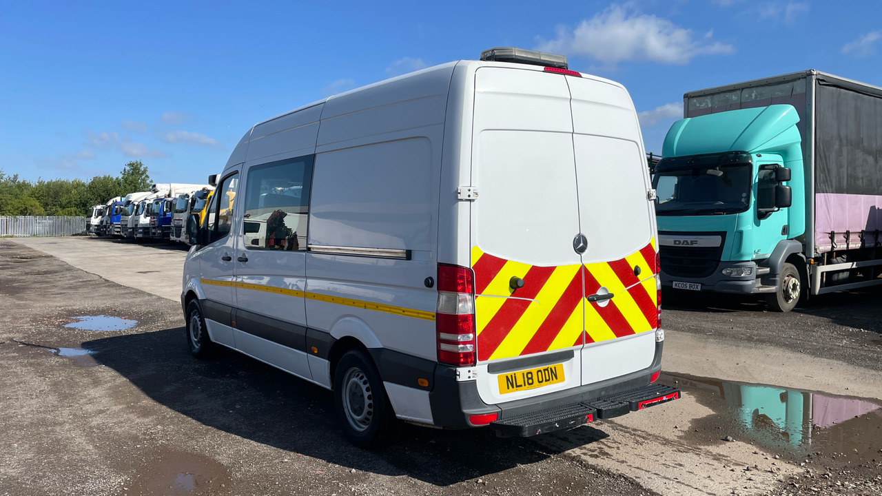 MERCEDES-BENZ SPRINTER 3314 CDI - Passenger van: picture 3 MERCEDES-BENZ SPRINTER 3314 CDI - Passenger van: picture 3