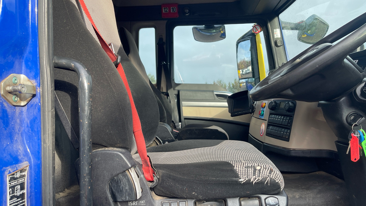 Man TGS 26.320 - Dropside/ Flatbed truck, Crane truck: picture 5 Man TGS 26.320 - Dropside/ Flatbed truck, Crane truck: picture 5