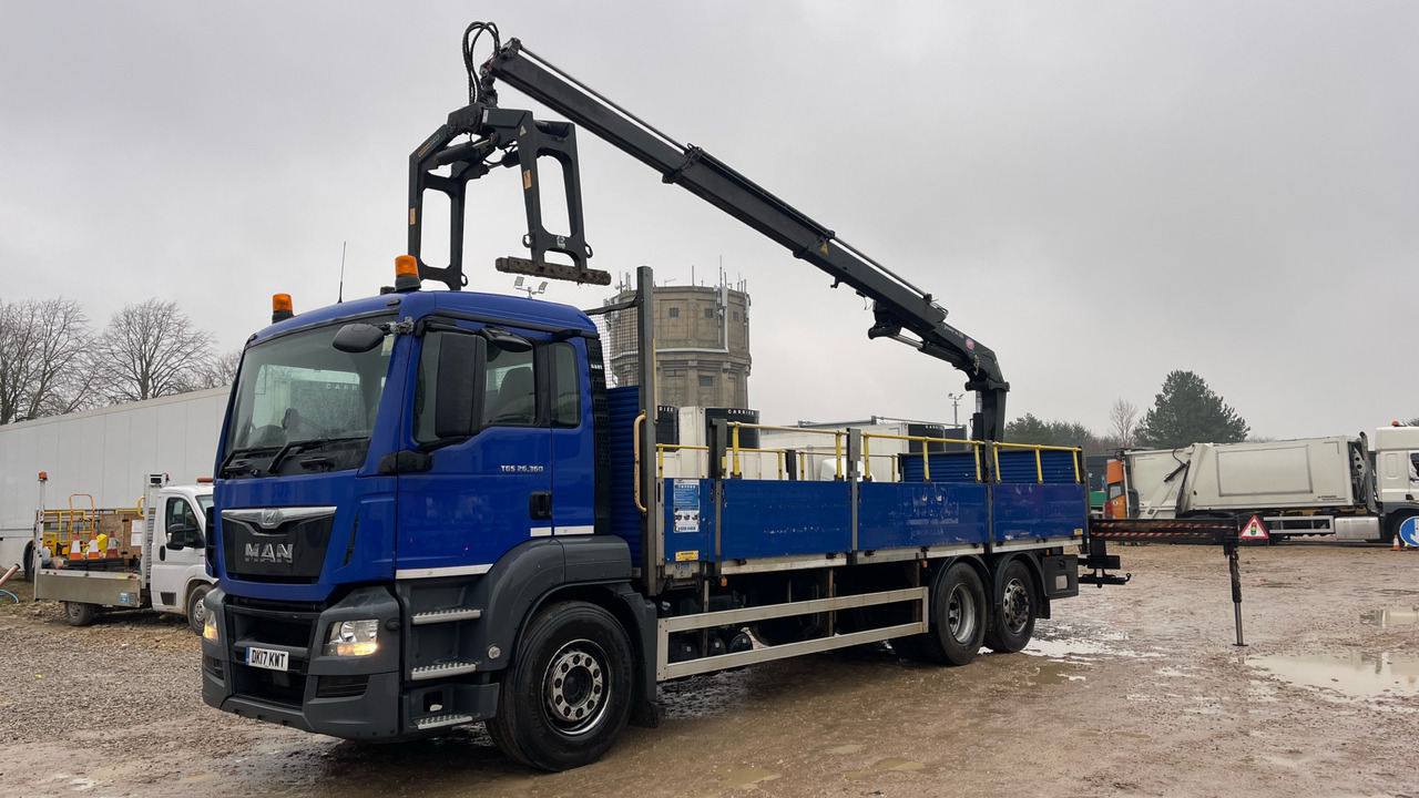 Man TGS 26.360 - Dropside/ Flatbed truck, Crane truck: picture 2 Man TGS 26.360 - Dropside/ Flatbed truck, Crane truck: picture 2