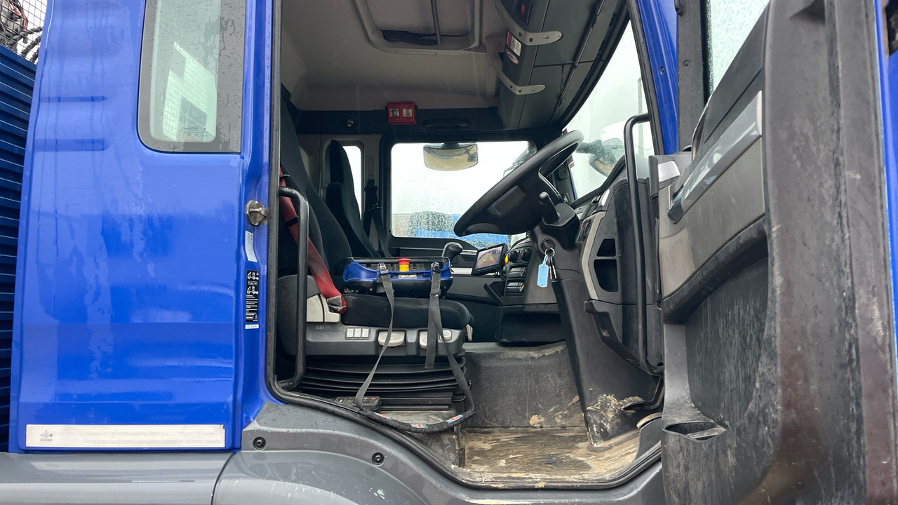 Man TGS 26.360 - Dropside/ Flatbed truck, Crane truck: picture 5 Man TGS 26.360 - Dropside/ Flatbed truck, Crane truck: picture 5