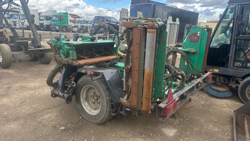 Construction equipment RANSOMES TG4650 6K FIXED TRAILER POWERED 7 GANG MOWER: picture 6