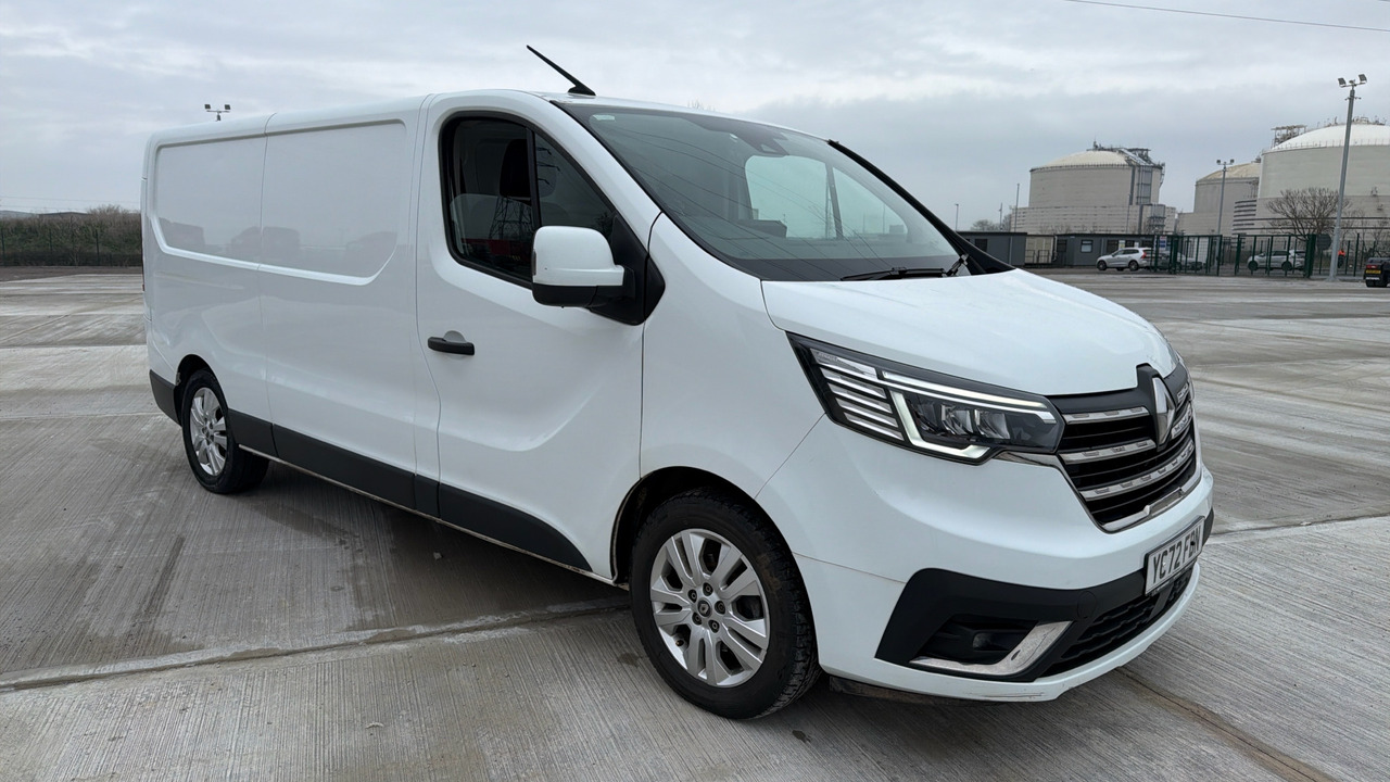 Renault Trafic LL30 BLUEDCI 130PS - Small van: picture 1 Renault Trafic LL30 BLUEDCI 130PS - Small van: picture 1