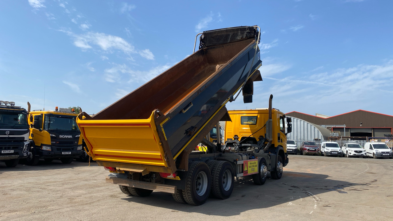 SCANIA P 410 - Tipper: picture 4 SCANIA P 410 - Tipper: picture 4