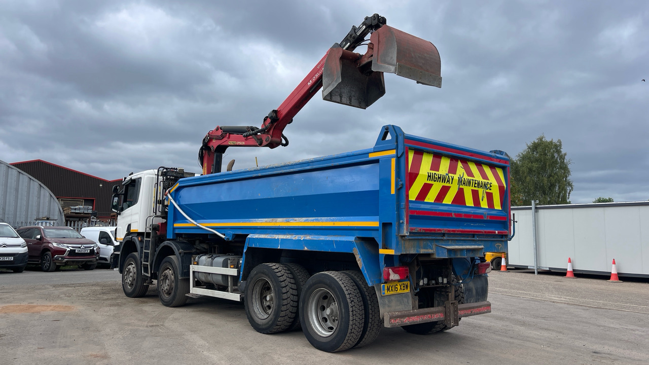 SCANIA P 410 - Tipper, Crane truck: picture 3 SCANIA P 410 - Tipper, Crane truck: picture 3