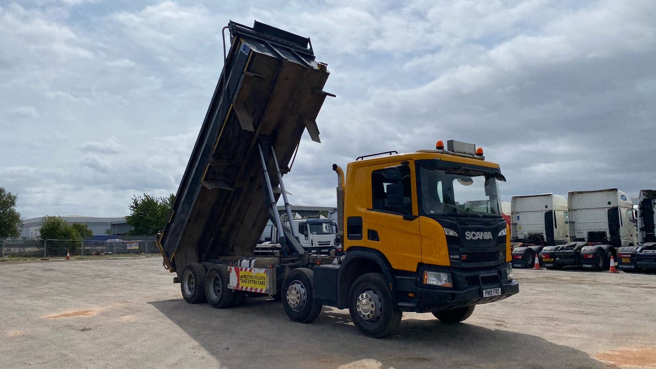 SCANIA P 410 XT - Tipper: picture 1 SCANIA P 410 XT - Tipper: picture 1