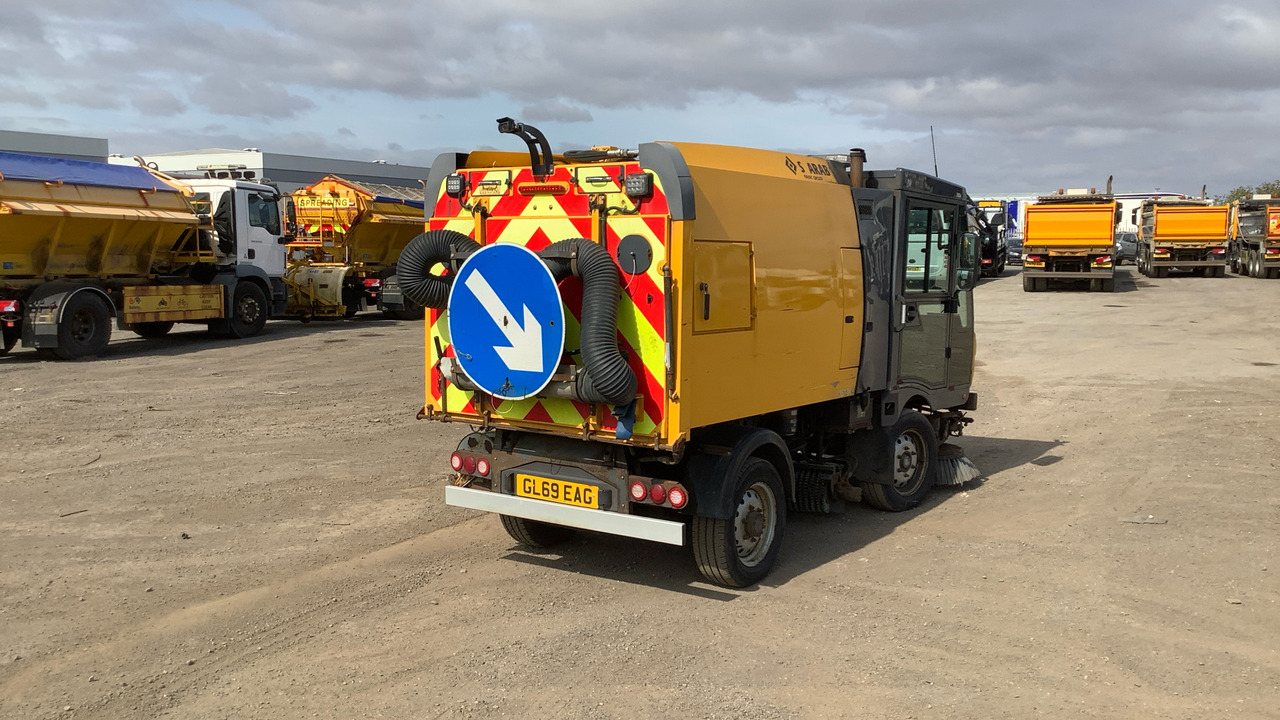 SCARAB M25H - Road sweeper: picture 3 SCARAB M25H - Road sweeper: picture 3