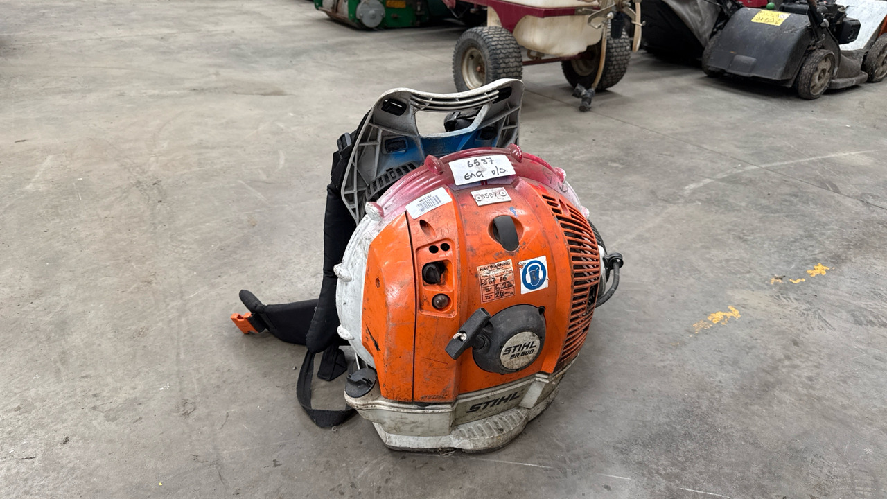 STIHL BR600 BACK PACK LEAF BLOWER - Construction equipment: picture 1 STIHL BR600 BACK PACK LEAF BLOWER - Construction equipment: picture 1