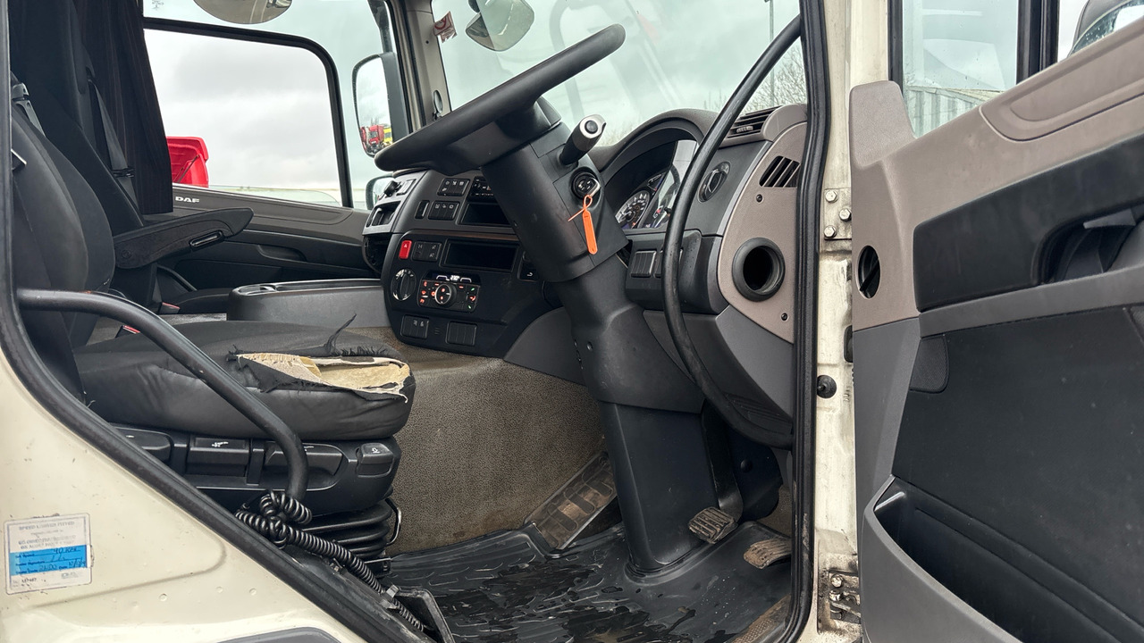 Daf CF 450 - Tractor unit: picture 5 Daf CF 450 - Tractor unit: picture 5