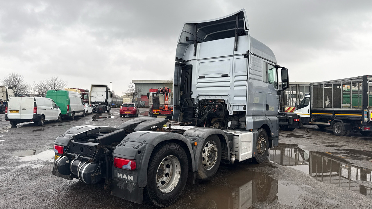 MAN TGX 26.440 - Tractor unit: picture 4 MAN TGX 26.440 - Tractor unit: picture 4