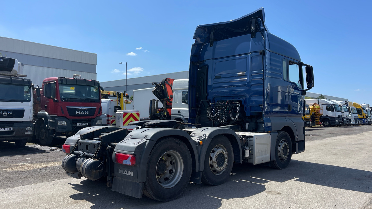 MAN TGX 26.460 - Tractor unit: picture 4 MAN TGX 26.460 - Tractor unit: picture 4