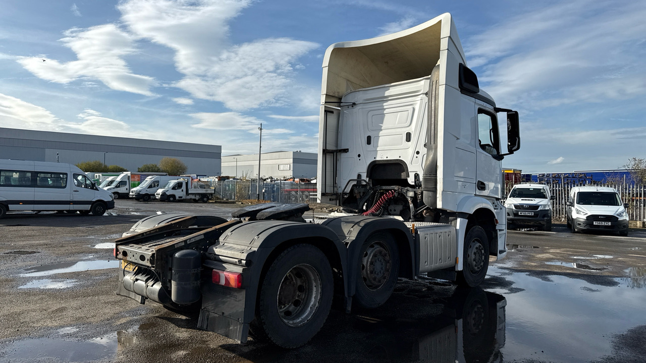 MERCEDES-BENZ AROCS - Tractor unit: picture 4 MERCEDES-BENZ AROCS - Tractor unit: picture 4