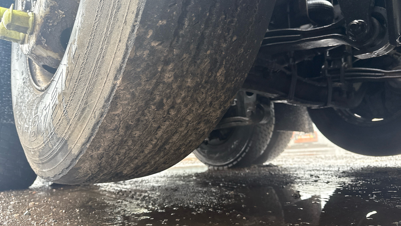 Tractor unit SCANIA R 450: picture 22