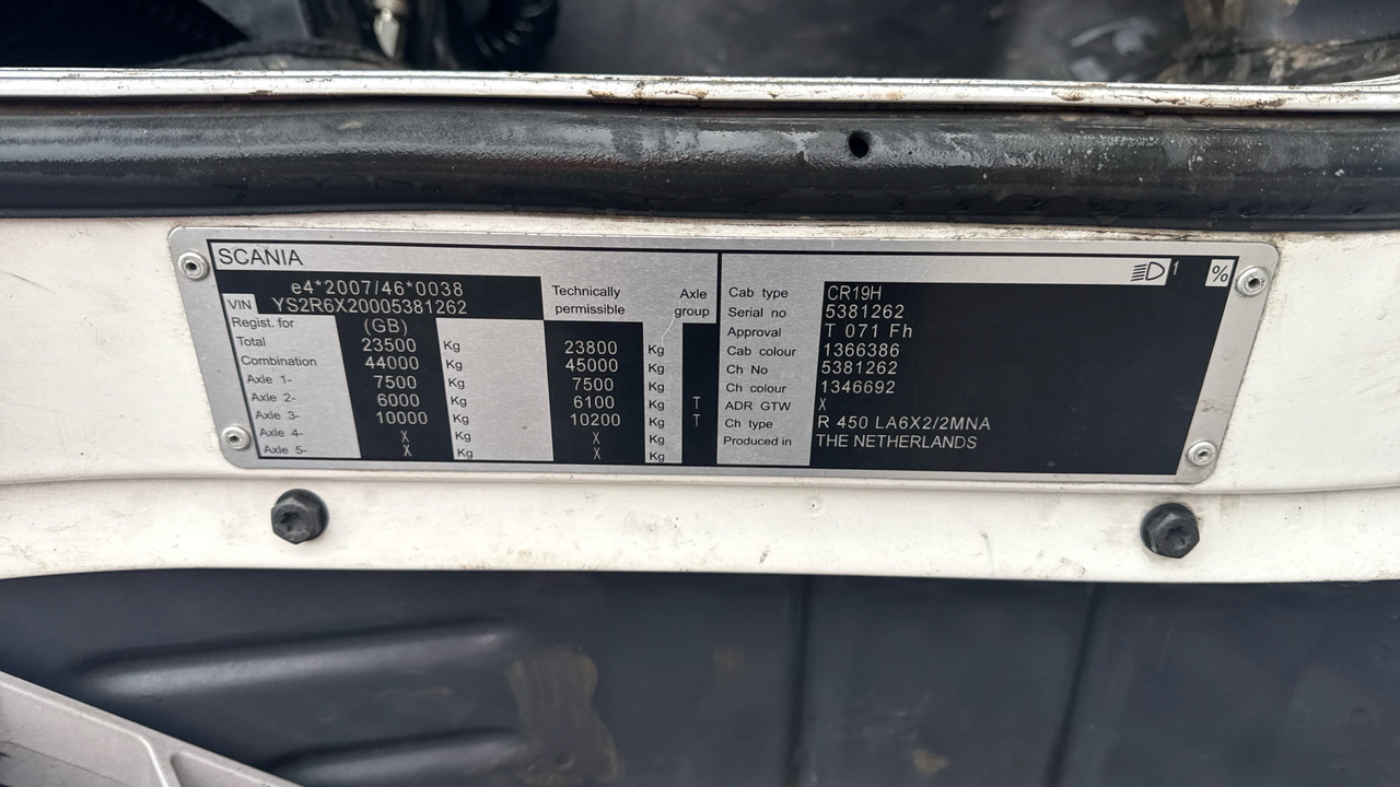 Tractor unit SCANIA R 450: picture 12