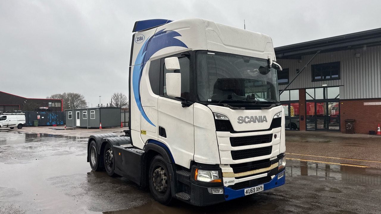 SCANIA R 450 - Tractor unit: picture 1 SCANIA R 450 - Tractor unit: picture 1