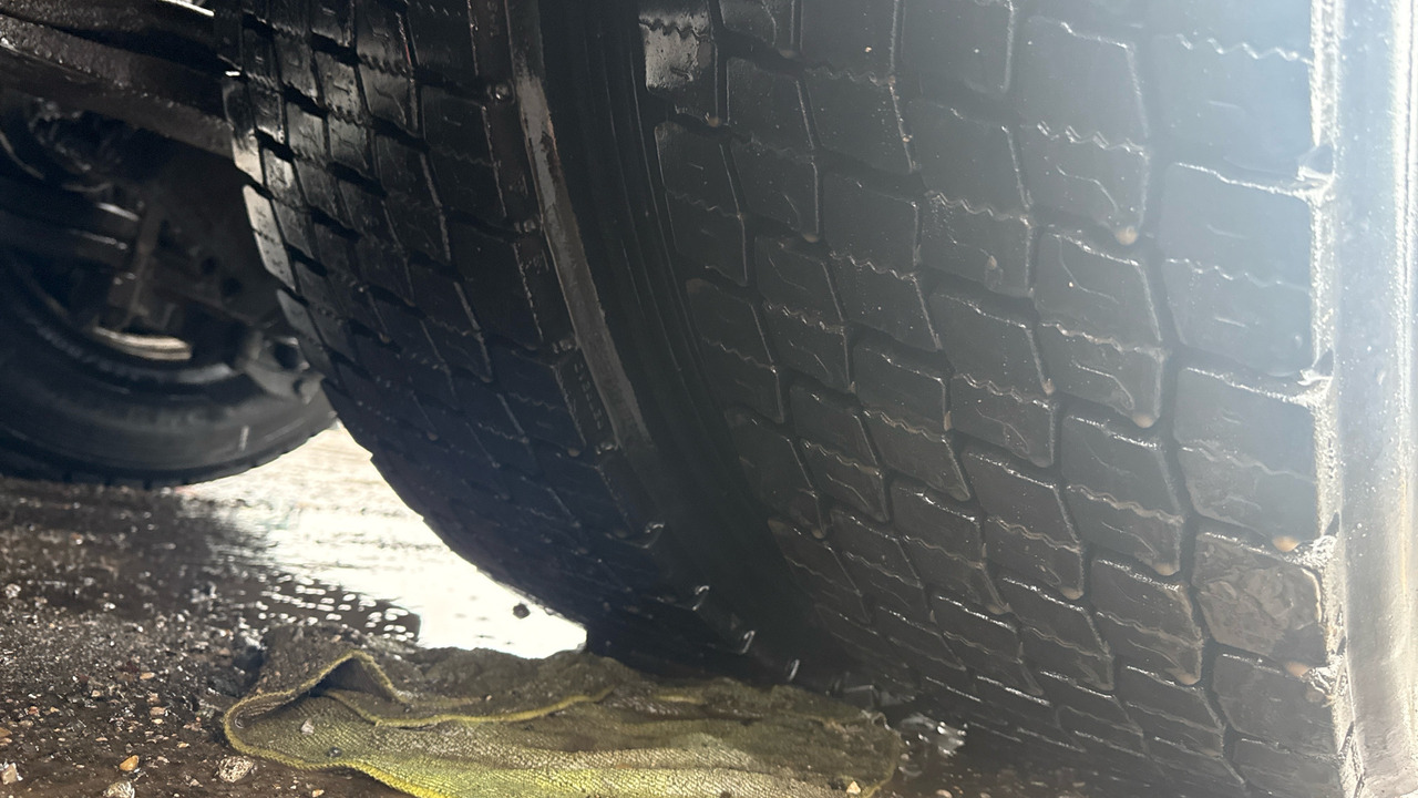 Tractor unit SCANIA R 450: picture 24