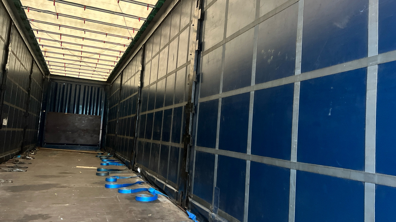 Trailer KRONE CURTAINSIDE: picture 8 Trailer KRONE CURTAINSIDE: picture 8
