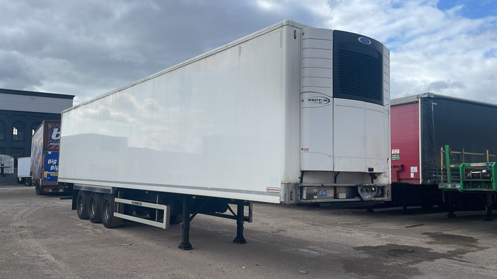 MONTRACON FRIDGE BOX - Trailer: picture 2 MONTRACON FRIDGE BOX - Trailer: picture 2