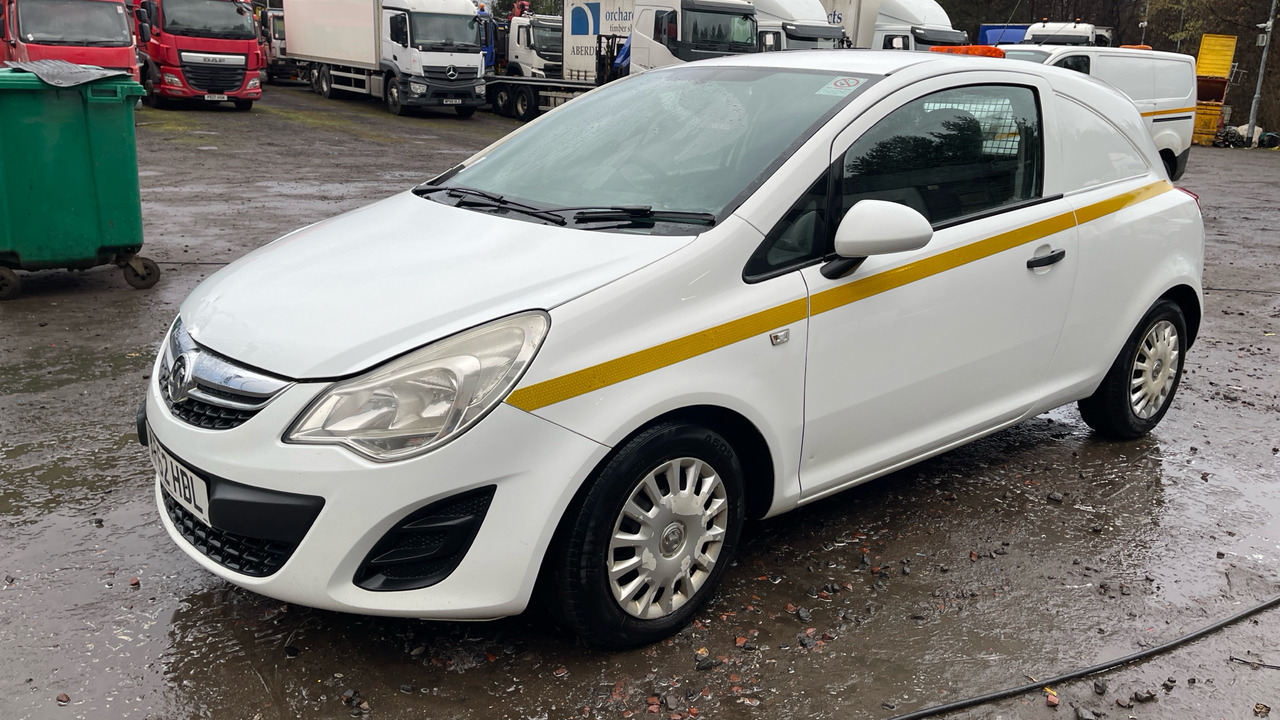 VAUXHALL CORSA 1.2 CDTi 16V - Car: picture 2 VAUXHALL CORSA 1.2 CDTi 16V - Car: picture 2