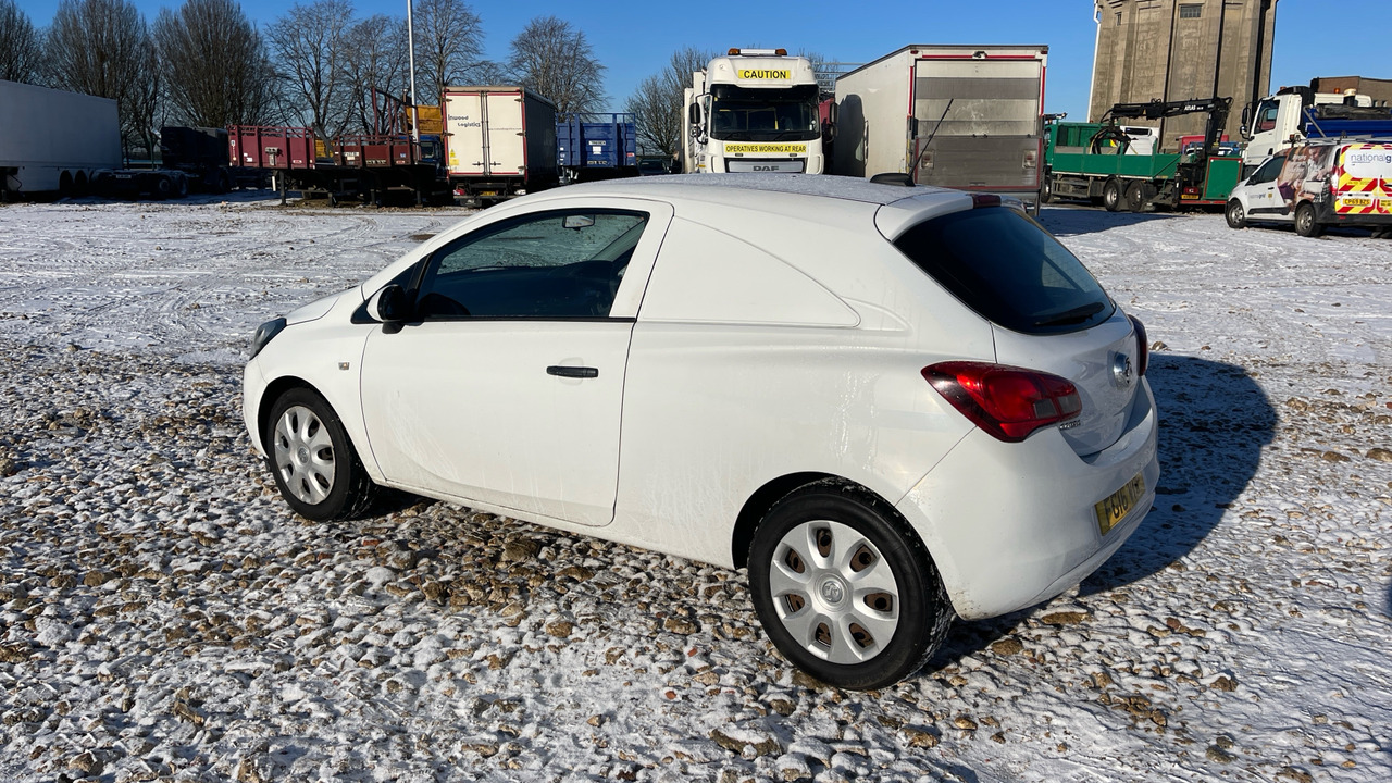 VAUXHALL CORSA 1.3 CDTI - Car: picture 3 VAUXHALL CORSA 1.3 CDTI - Car: picture 3