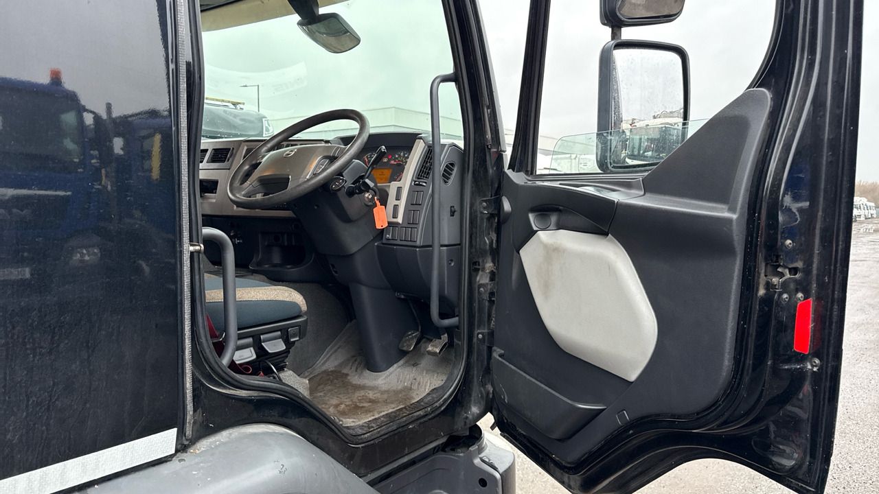 VOLVO FE - Box truck: picture 5 VOLVO FE - Box truck: picture 5