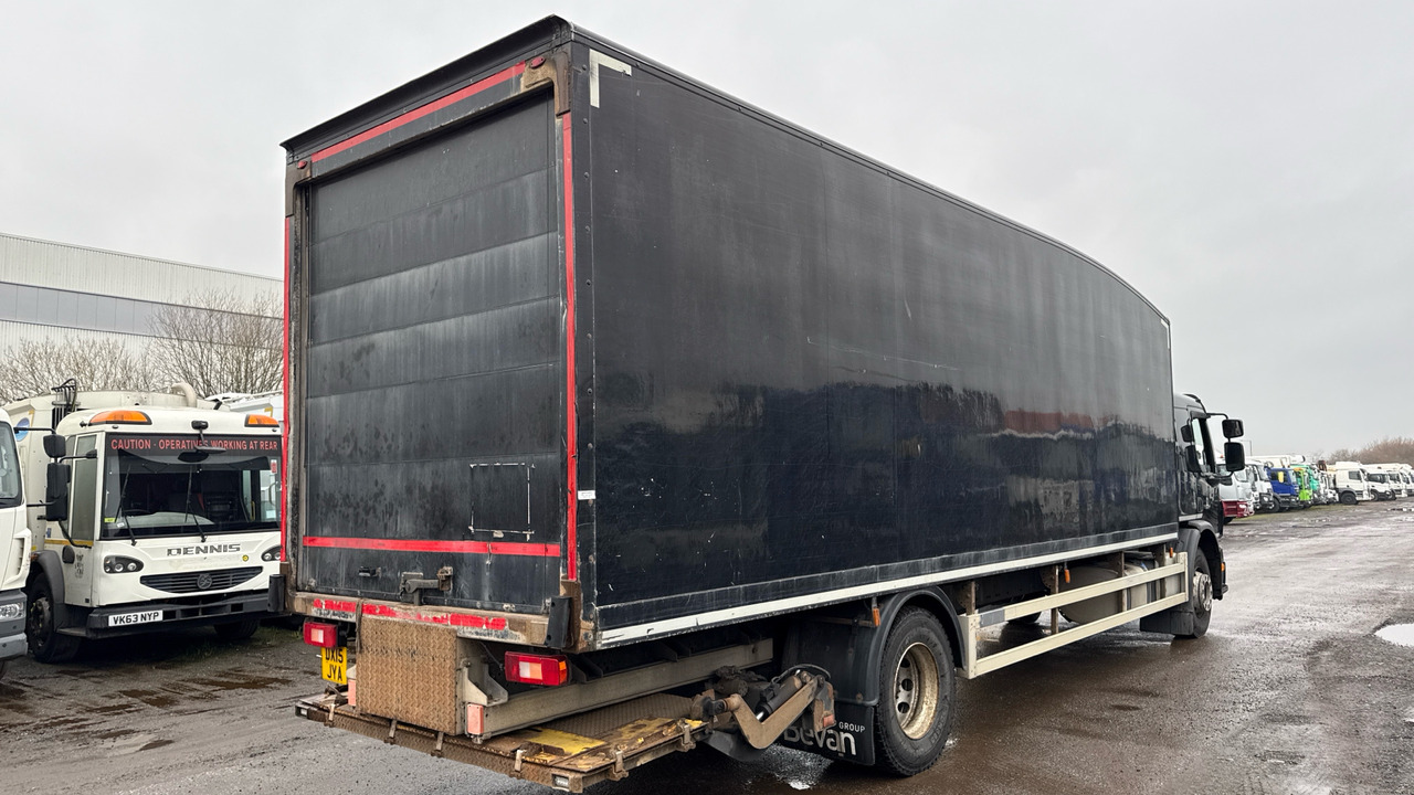 VOLVO FE - Box truck: picture 4 VOLVO FE - Box truck: picture 4