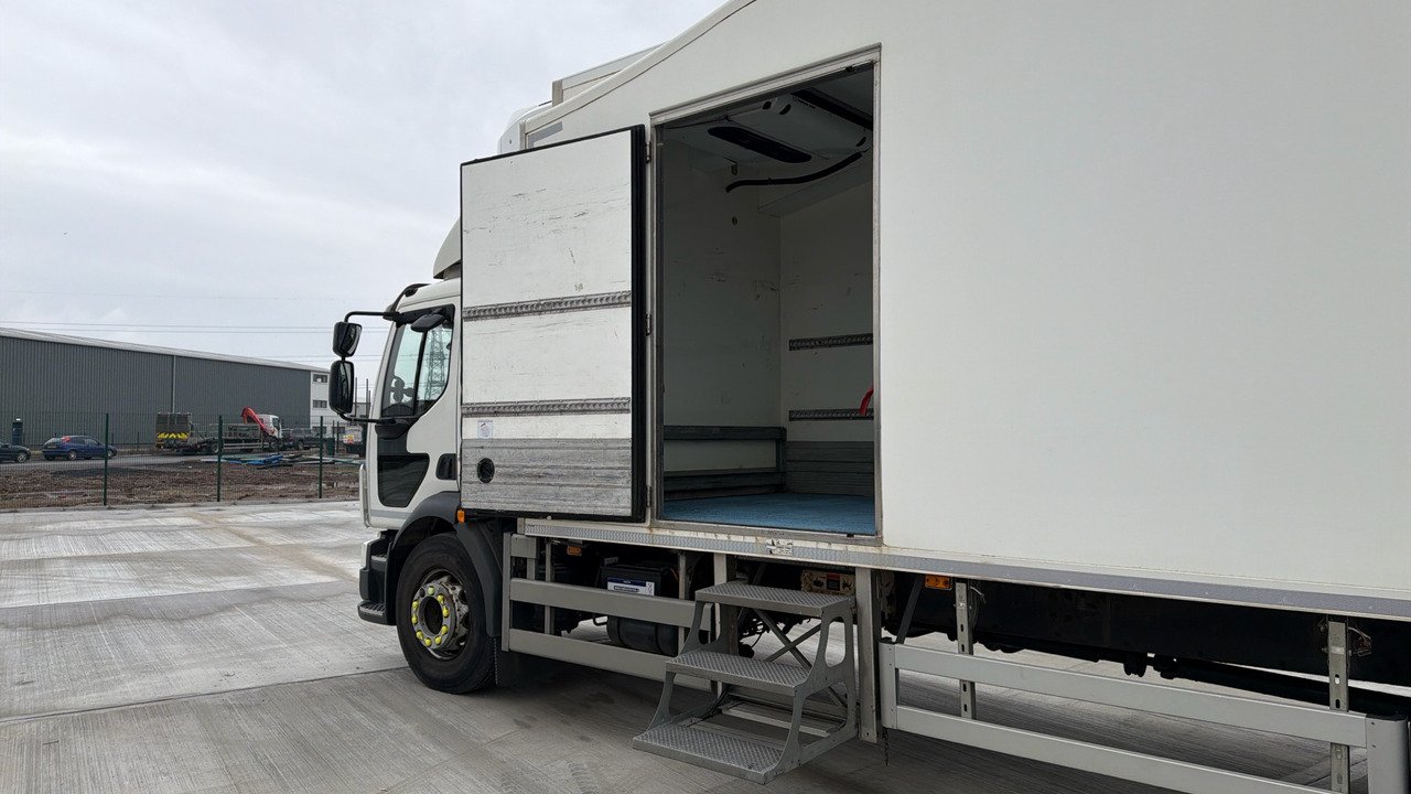 Refrigerator truck VOLVO FL 250: picture 16 Refrigerator truck VOLVO FL 250: picture 16