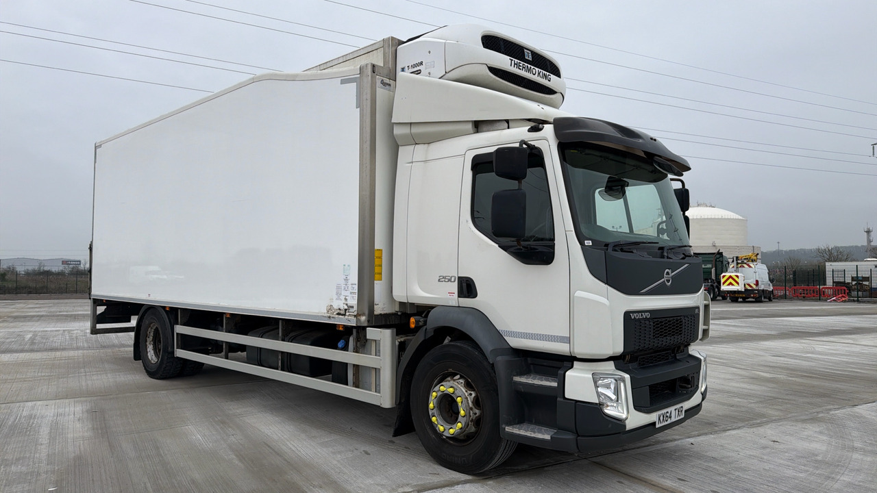 VOLVO FL 250 - Refrigerator truck: picture 1 VOLVO FL 250 - Refrigerator truck: picture 1