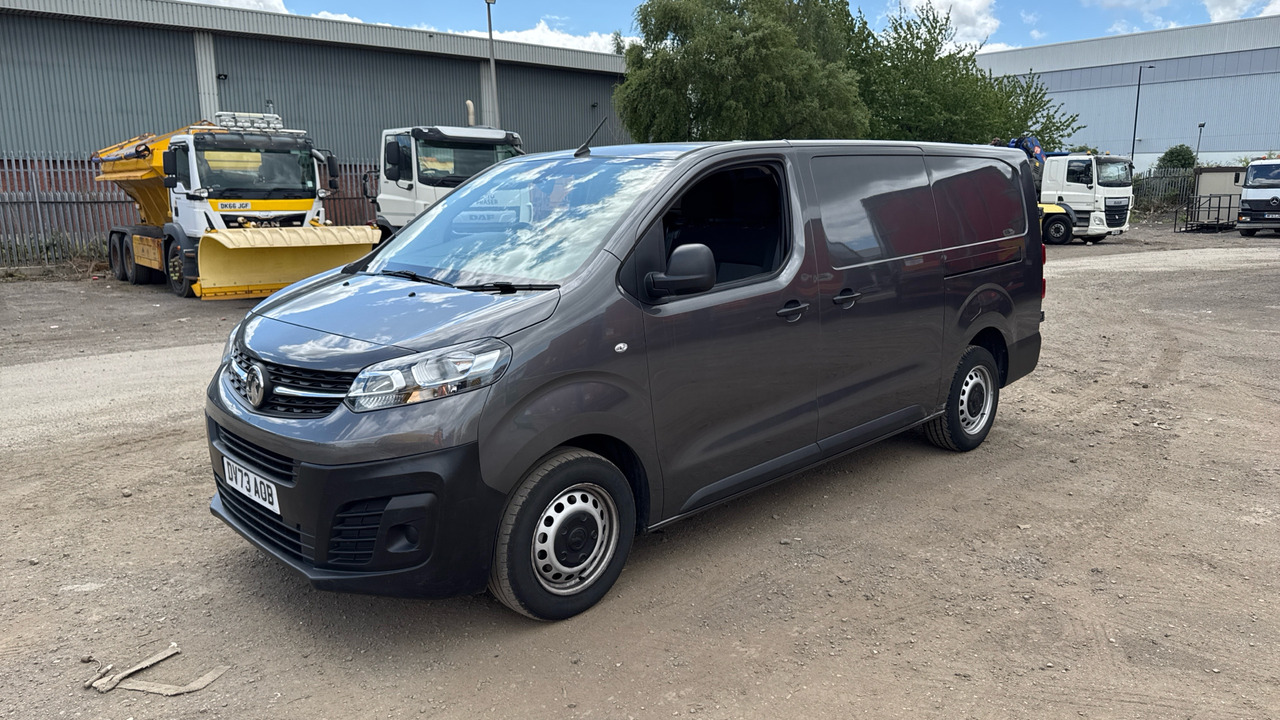 Vauxhall Vivaro 3100 2.0D 145PS PRIME - Small van: picture 2 Vauxhall Vivaro 3100 2.0D 145PS PRIME - Small van: picture 2