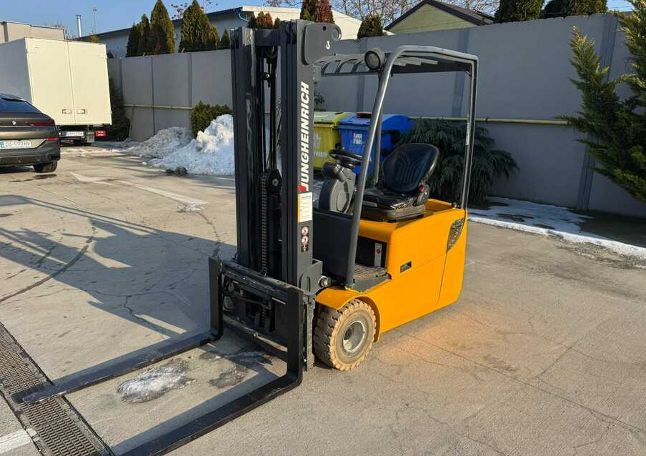 Jungheinrich EFG 115 - Electric forklift: picture 1 Jungheinrich EFG 115 - Electric forklift: picture 1
