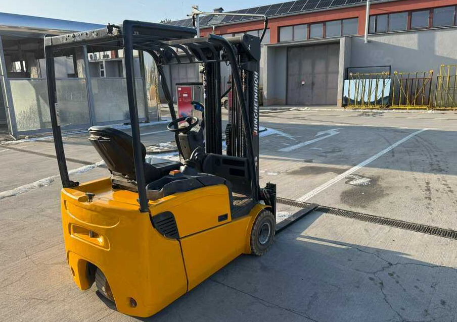 Jungheinrich EFG 115 - Electric forklift: picture 3 Jungheinrich EFG 115 - Electric forklift: picture 3