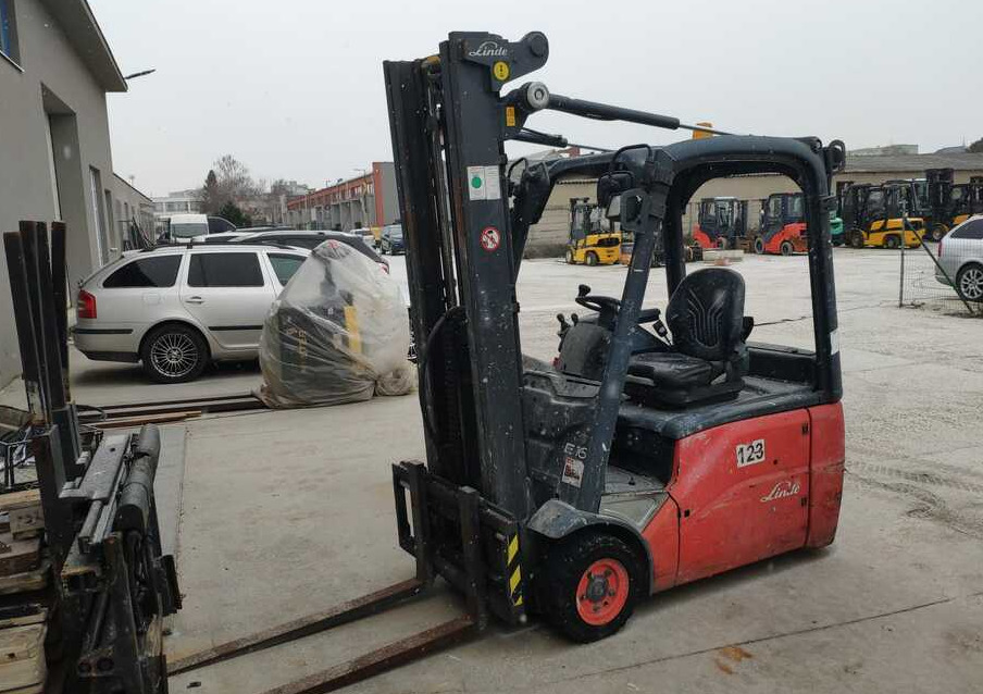 Linde E16-01 - Electric forklift: picture 1 Linde E16-01 - Electric forklift: picture 1