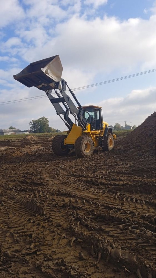 Fadroma JCB 437 ladowarka - Telescopic wheel loader: picture 2 Fadroma JCB 437 ladowarka - Telescopic wheel loader: picture 2