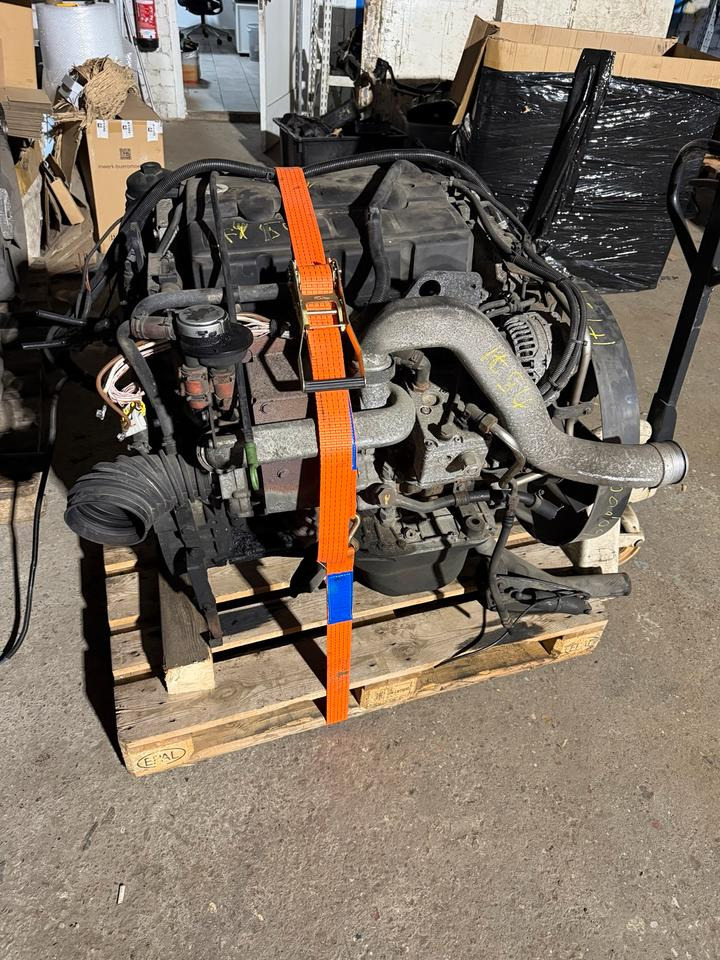 MAN 8.180 Motor EU4 D0834 LFL54 - Engine for Truck: picture 3 MAN 8.180 Motor EU4 D0834 LFL54 - Engine for Truck: picture 3