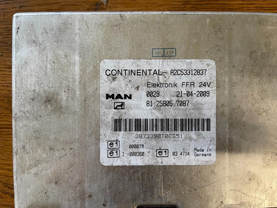 MAN CONTINENTAL VDO Elektronik FFR Steuergerät Nr 81.25805.7087 - ECU for Truck: picture 3 MAN CONTINENTAL VDO Elektronik FFR Steuergerät Nr 81.25805.7087 - ECU for Truck: picture 3