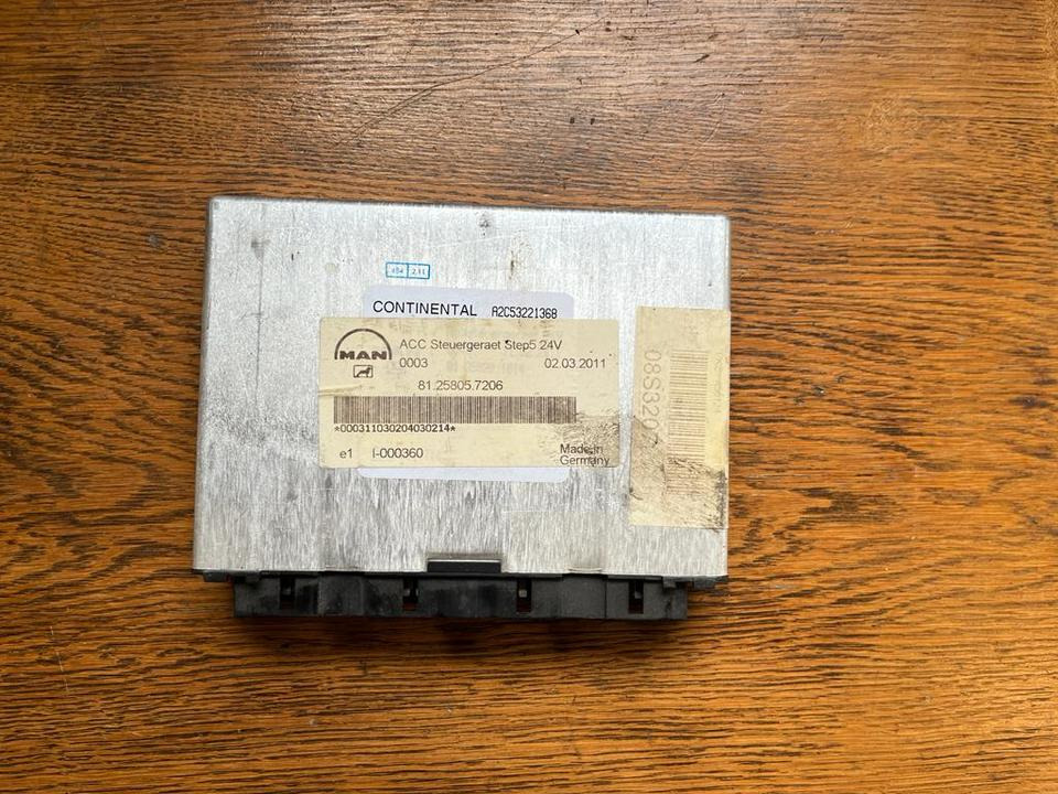 MAN CONTINENTAL VDO Elektronik FFR Steuergerät Nr 81.25805.7206 - ECU for Truck: picture 1 MAN CONTINENTAL VDO Elektronik FFR Steuergerät Nr 81.25805.7206 - ECU for Truck: picture 1