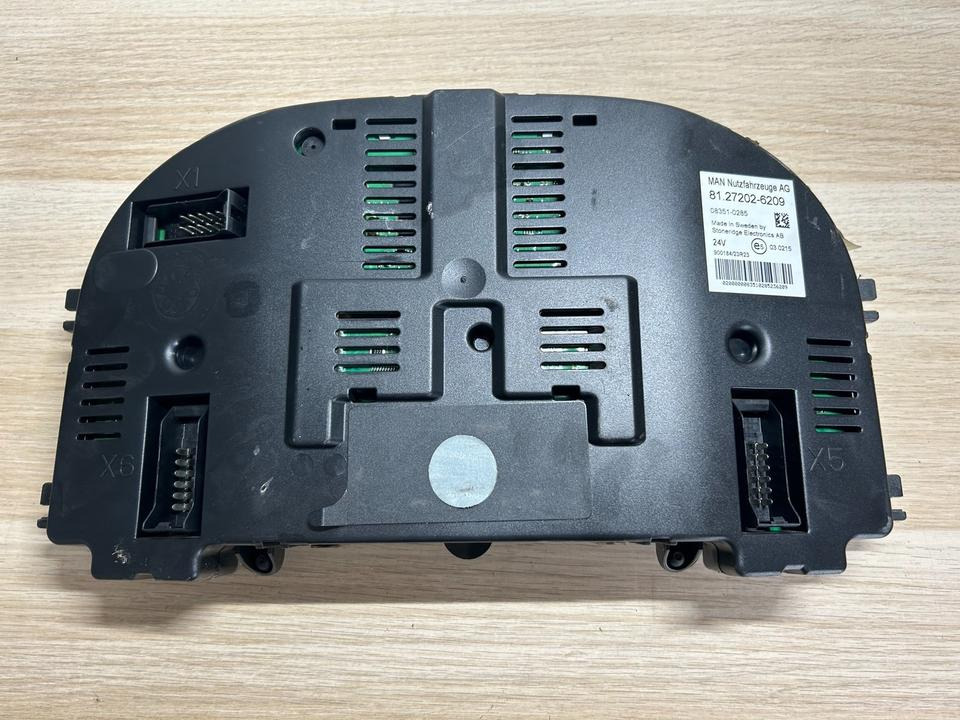 MAN Tacho / Kombiinstrument 81.27202-6209 - Dashboard for Truck: picture 3 MAN Tacho / Kombiinstrument 81.27202-6209 - Dashboard for Truck: picture 3