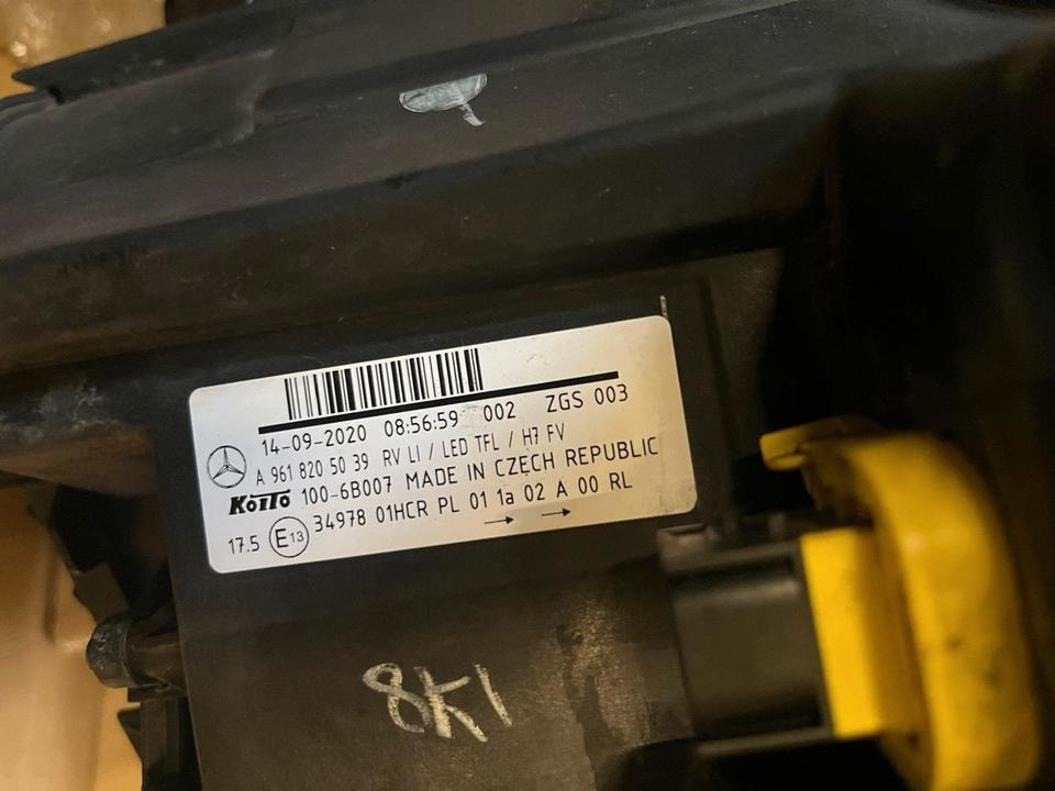 Mercedes Actros LED Scheinwerfer Vorne Links A9618205039 - Headlight for Truck: picture 3 Mercedes Actros LED Scheinwerfer Vorne Links A9618205039 - Headlight for Truck: picture 3