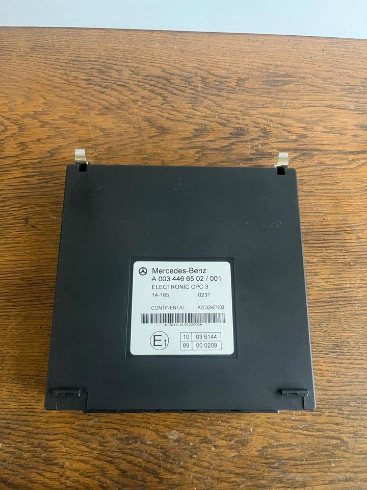 Mercedes Actros MP4 CPC 3 Steuergerät A0034466502 - ECU for Truck: picture 2 Mercedes Actros MP4 CPC 3 Steuergerät A0034466502 - ECU for Truck: picture 2