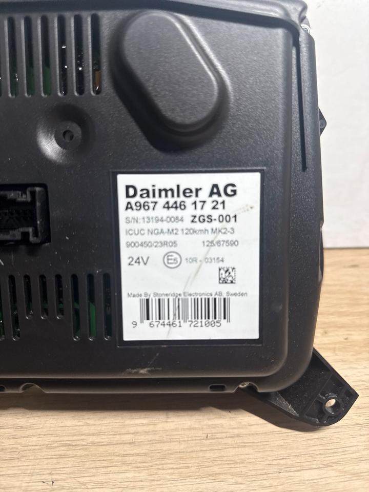 Mercedes Atego 4 EU6 Tacho Kombiinstrument A9674461721 - Dashboard for Truck: picture 3 Mercedes Atego 4 EU6 Tacho Kombiinstrument A9674461721 - Dashboard for Truck: picture 3