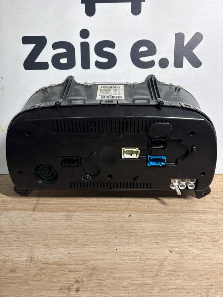 Mercedes Atego Tacho Kombiinstrument A0044463421 - Dashboard for Truck: picture 2 Mercedes Atego Tacho Kombiinstrument A0044463421 - Dashboard for Truck: picture 2