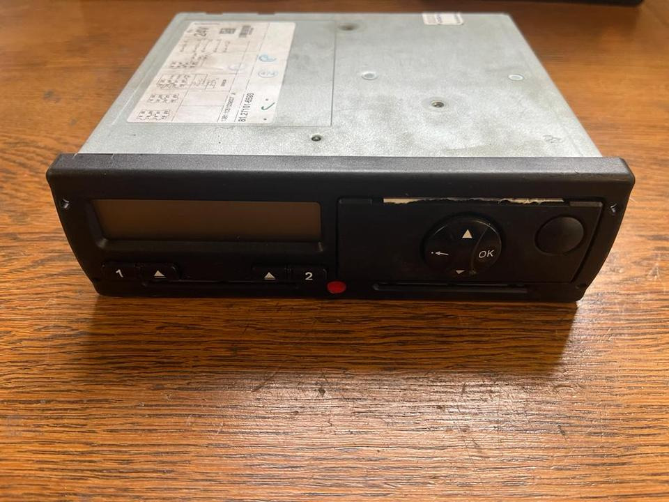 MAN TGX TGS TGA TGL Tachograph 81.27101-6593 - Spare parts: picture 1 MAN TGX TGS TGA TGL Tachograph 81.27101-6593 - Spare parts: picture 1
