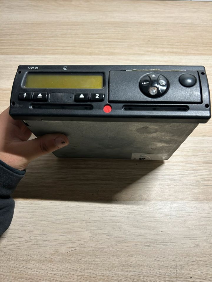 Mercedes-Benz Tachograph A0014465333 - Spare parts: picture 2 Mercedes-Benz Tachograph A0014465333 - Spare parts: picture 2
