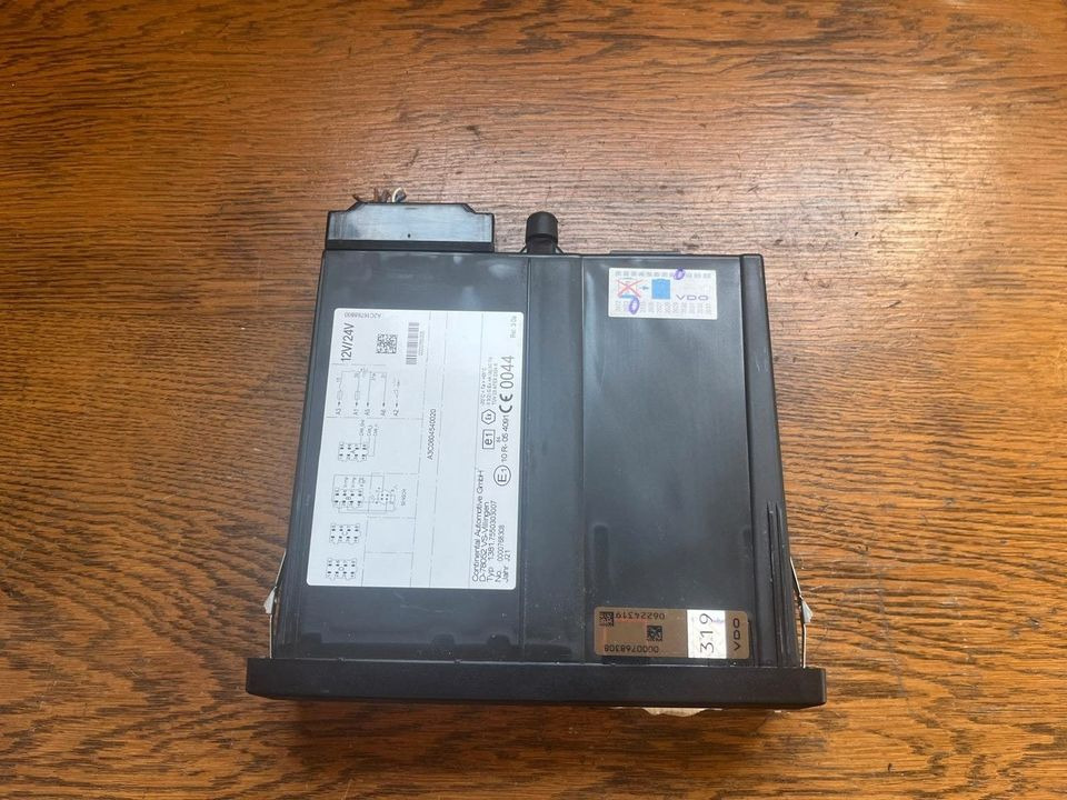 Mercedes-Benz Tachograph A3C0604540020 - Spare parts: picture 4 Mercedes-Benz Tachograph A3C0604540020 - Spare parts: picture 4