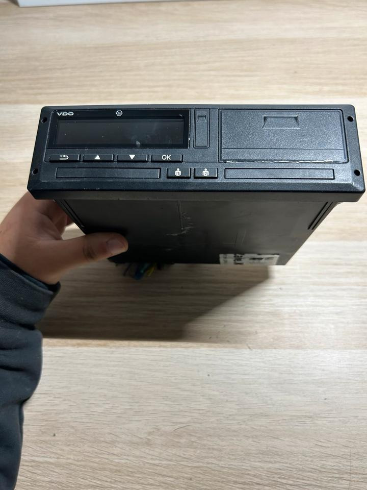 VDO Tachograph A3C0539590020 / A2C16768800 - Spare parts: picture 2 VDO Tachograph A3C0539590020 / A2C16768800 - Spare parts: picture 2